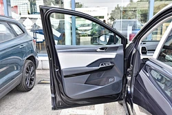 Vw CROZZ